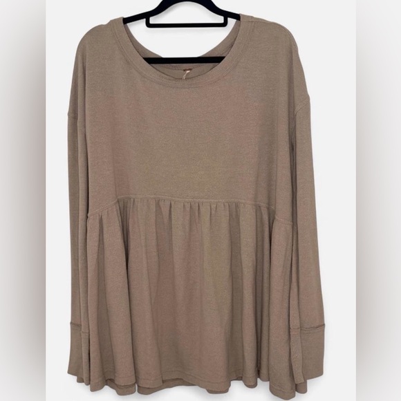 free people movement Tops - Free People North Pole Babydoll Long Sleeve Top - Taupe / Mushroom - Size M